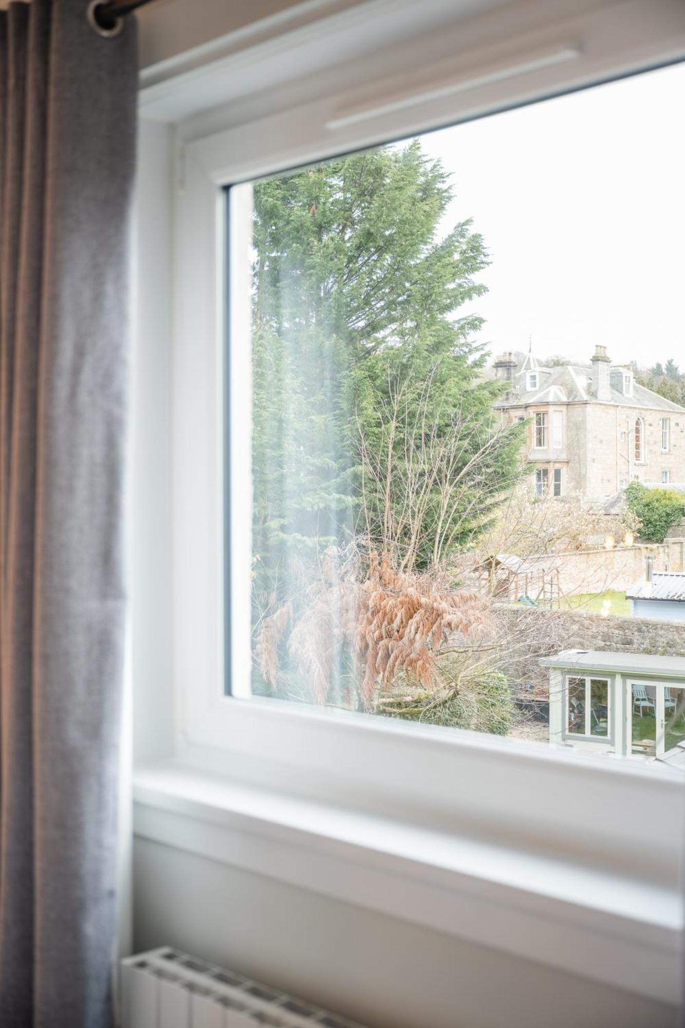 Quiet 2 Bedroom Gem In Stirling Bridge of Allan Exterior foto